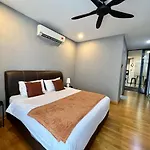 Kl Gateway Residence Bangsar By The Luxe